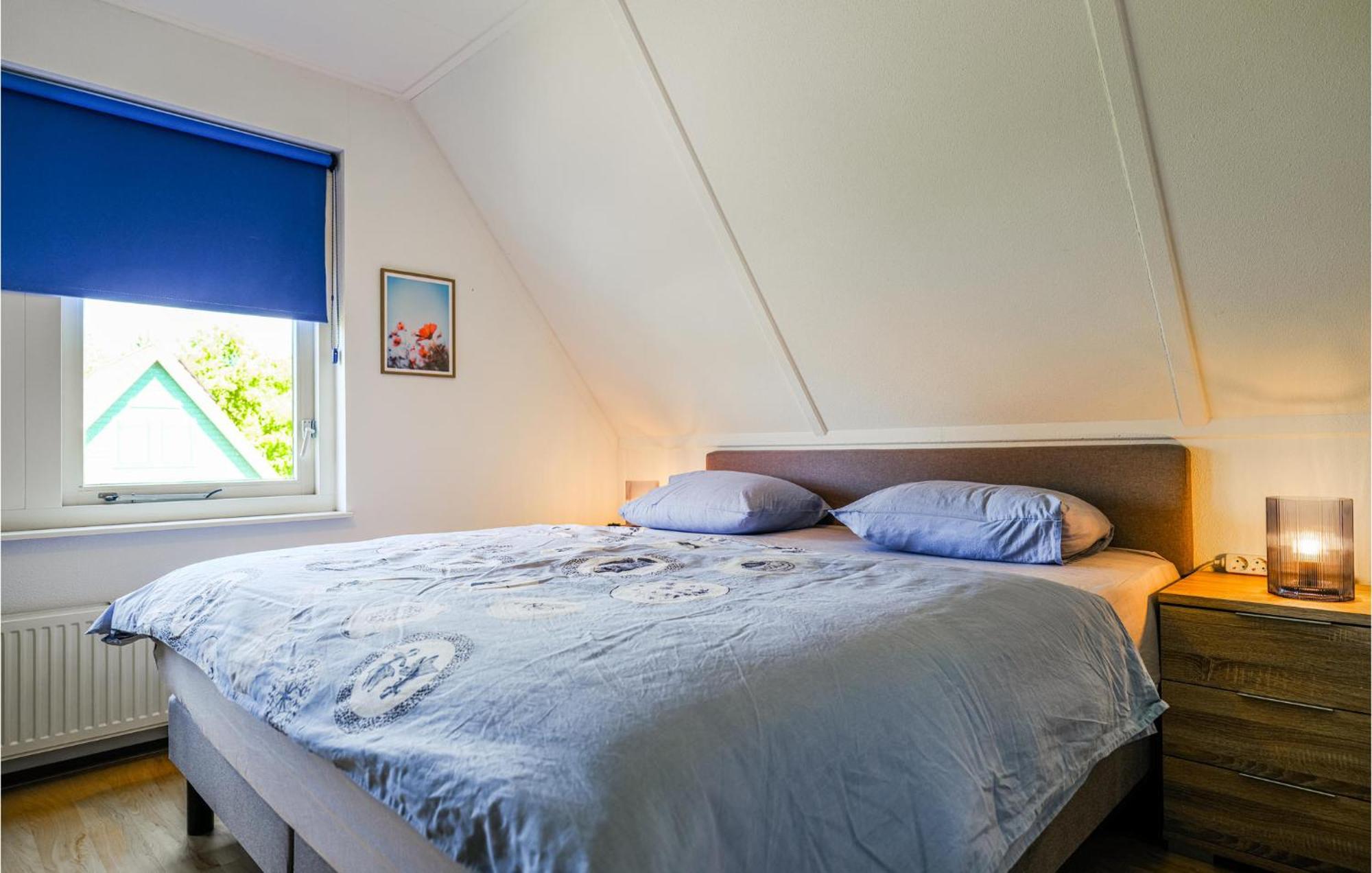 4 Bedroom Cozy Home In Zonnemaire Exteriér fotografie